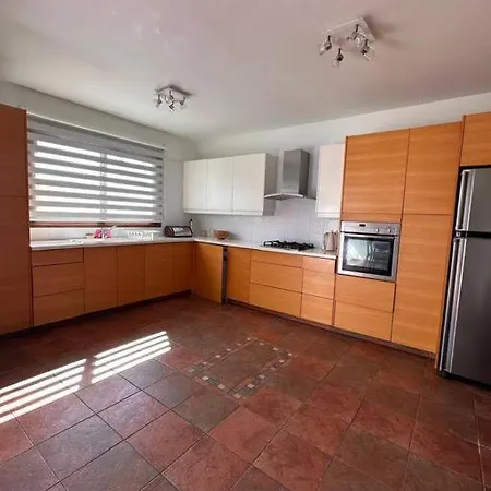 3 Bedroom Center * Larnaca