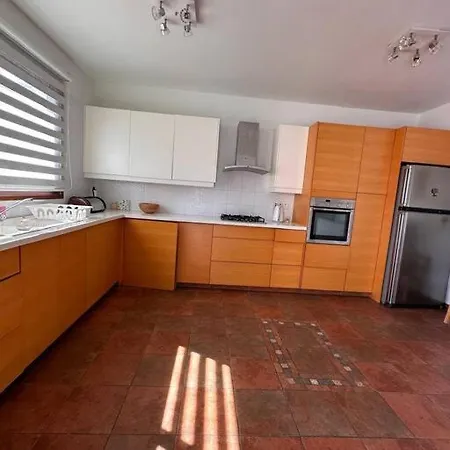 Apartament 3 Bedroom Center